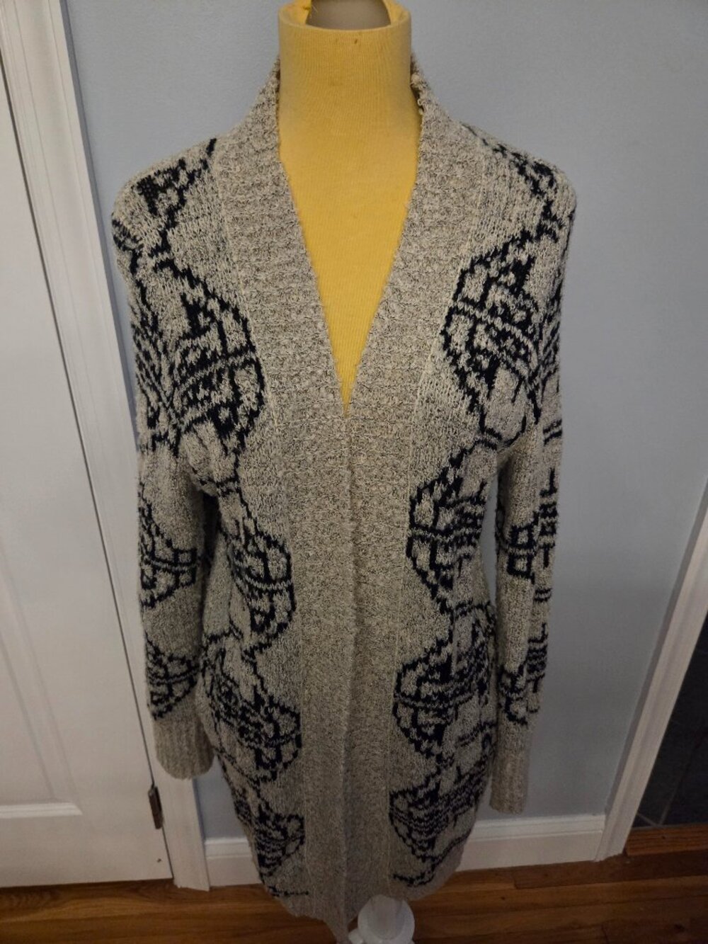 Charlotte Russe Geometric Pattern Duster Sweater